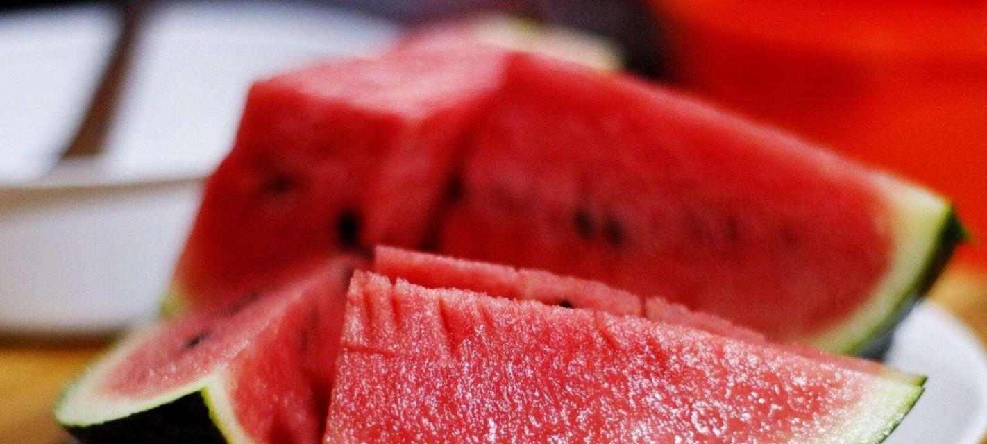 金毛犬最爱水果及营养解析(图1)