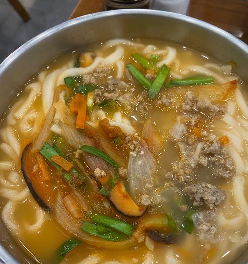 狗狗容易上火的食物有哪些|预防狗狗上火的饮食指南(图2) 狗狗容易上火的食物有哪些|预防狗狗上火的饮食指南(图2)