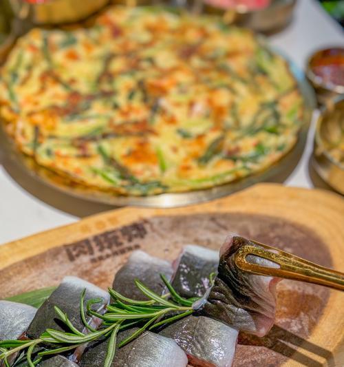 鱼缸养鱼主要饲料选择|科学喂养全攻略(图1) 鱼缸养鱼主要饲料选择|科学喂养全攻略(图1)